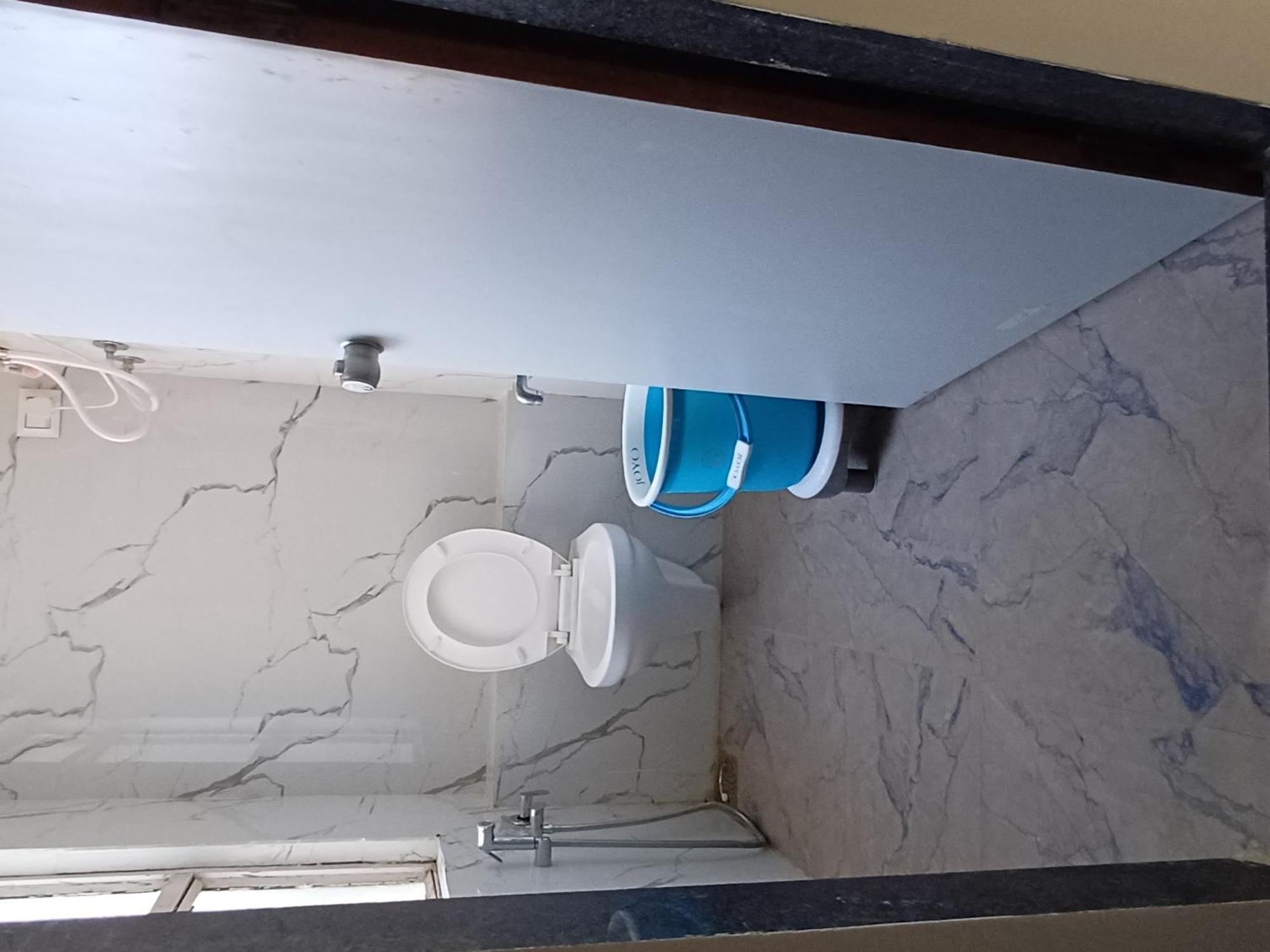 Hotel Phoniex Ahmedabad Buitenkant foto